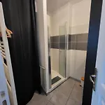 Le Pont Ravet Apartment