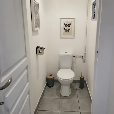 Le Pont Ravet Apartment