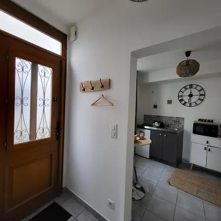Le Pont Ravet Apartment